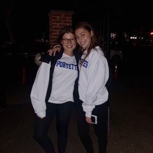 Meet your Posher, Mia